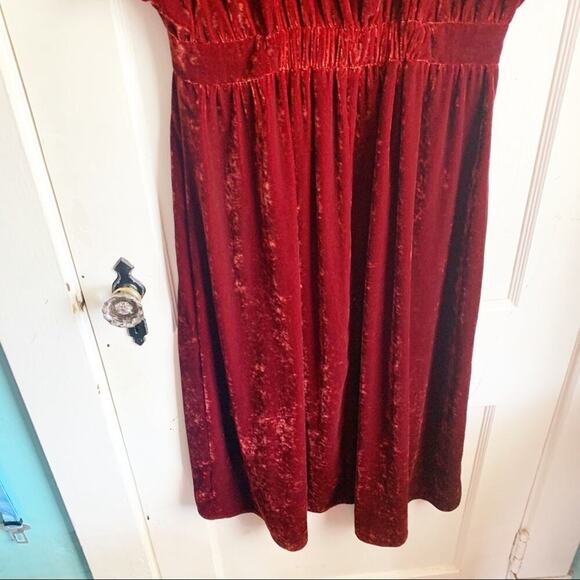 CABi Grace Tribute Crush Velvet Dress #3696 V-Neck Empire Waist Red Size Small S - Picture 11 of 12